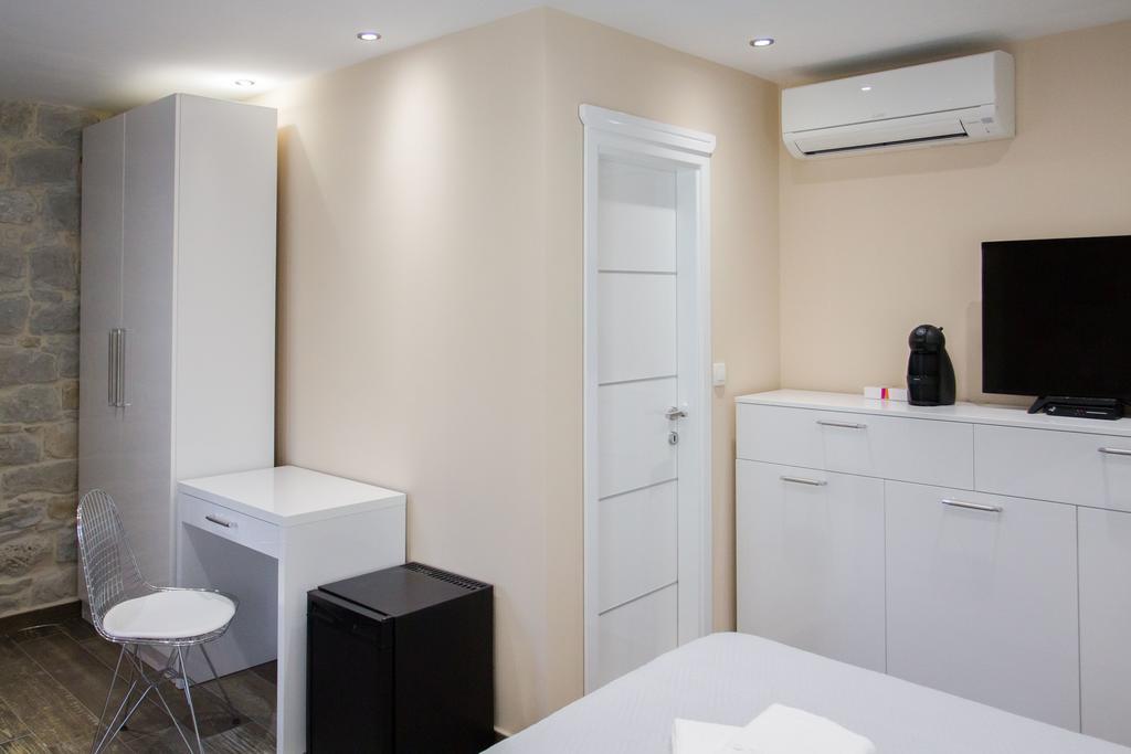 Elegant Residence Rooms & Apartments スプリト エクステリア 写真