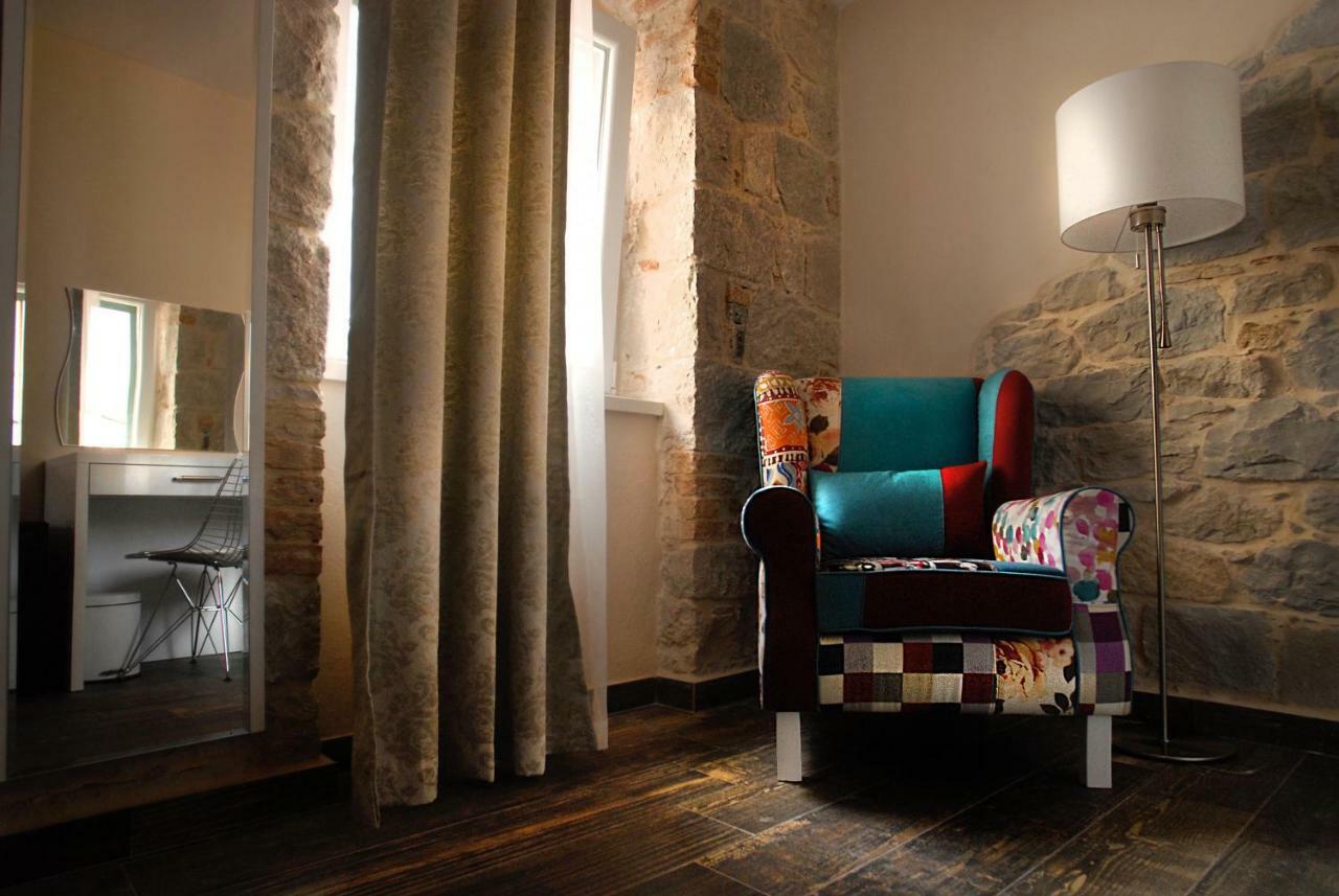 Elegant Residence Rooms & Apartments スプリト エクステリア 写真