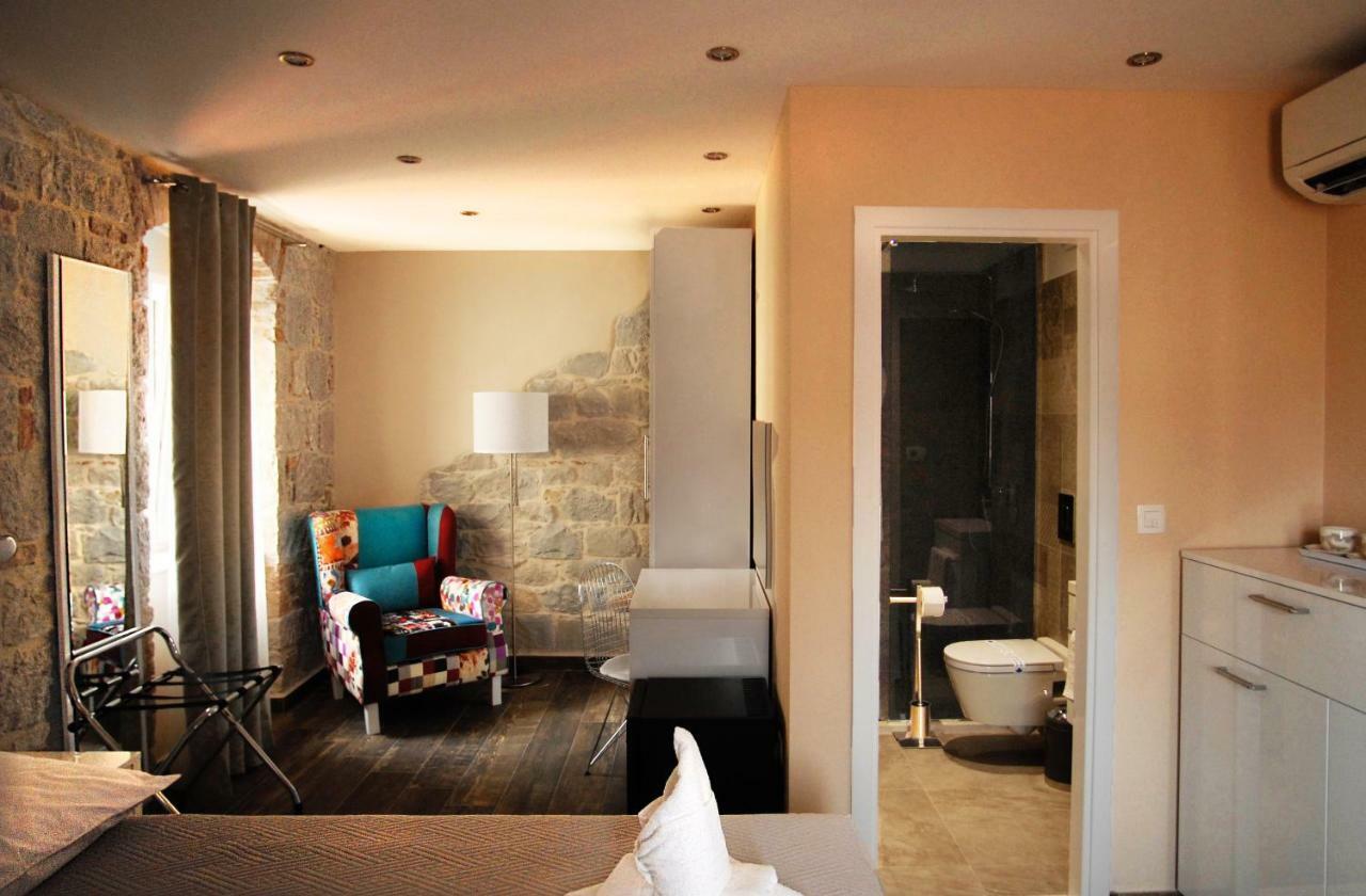 Elegant Residence Rooms & Apartments スプリト エクステリア 写真